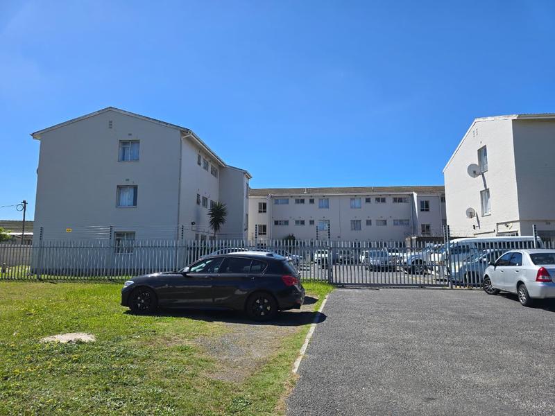 To Let 2 Bedroom Property for Rent in Thornton Western Cape